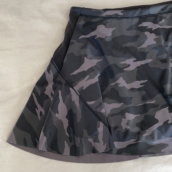 NWT Athleta Match Point Printed Skort 13.5" - Picture 7 of 16
